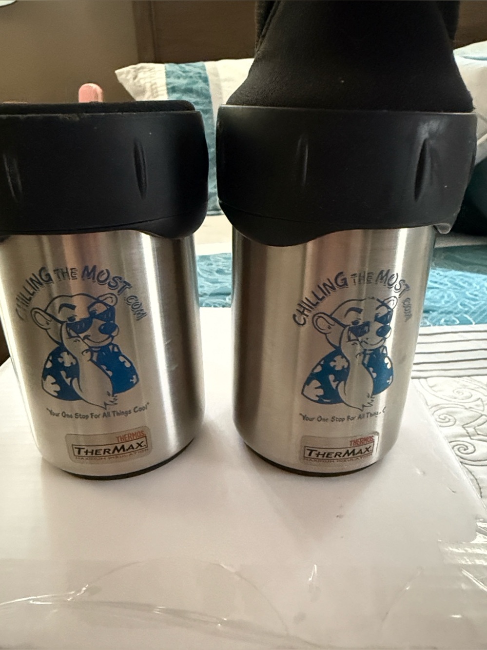 Stainless Steel Travel Mug - Silver with Black Lid - Chilling The Most Design